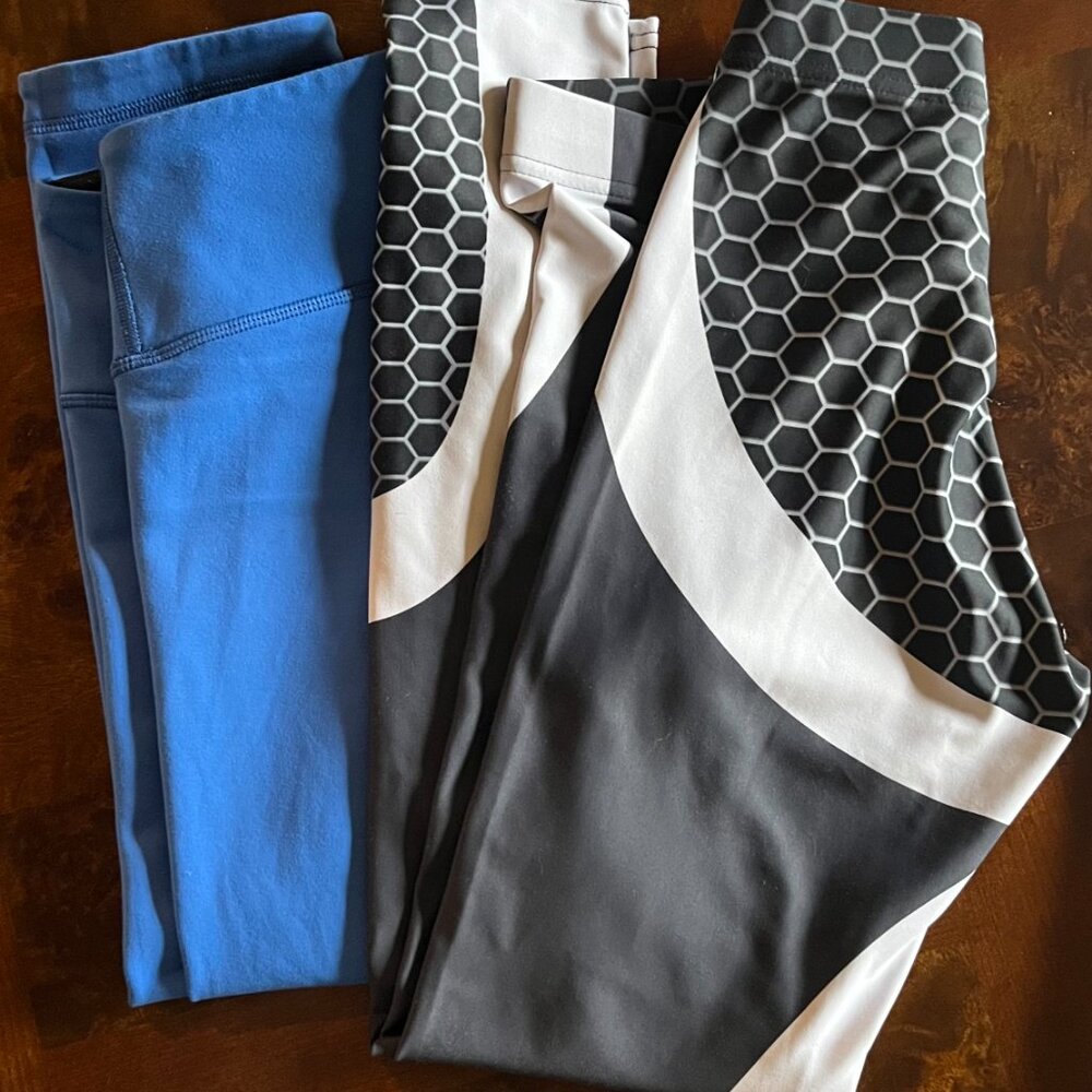 Bundle of 2 Small Workout Leggings -  Lululemon and Fiercepulse